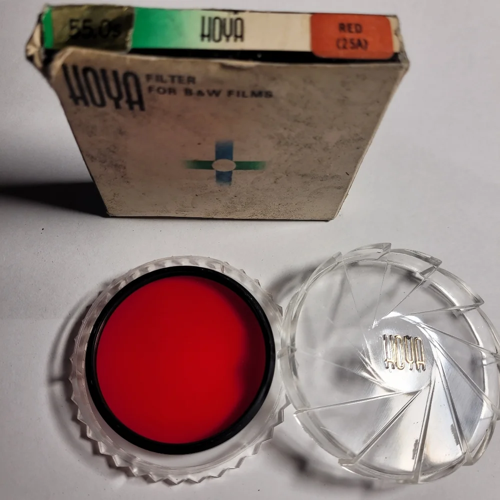 Lot/Bundle of FIVE vintage 55mm camera filters! Vivitar & Hoya